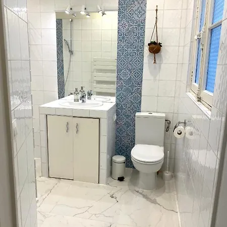 شقة Marvellous Sunbathed 3br At The Heart Of