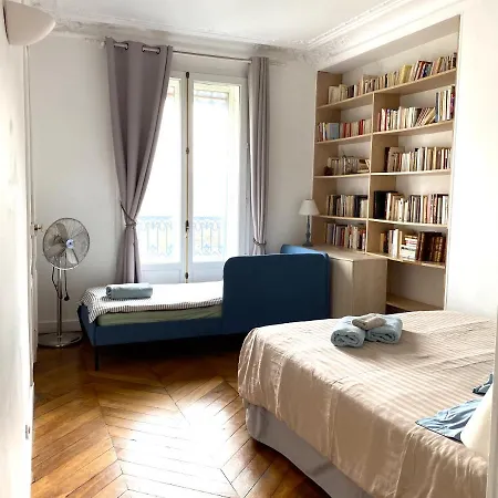 شقة Marvellous Sunbathed 3br At The Heart Of