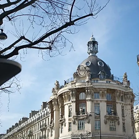 Apartment Marvellous Sunbathed 3br At The Heart Of